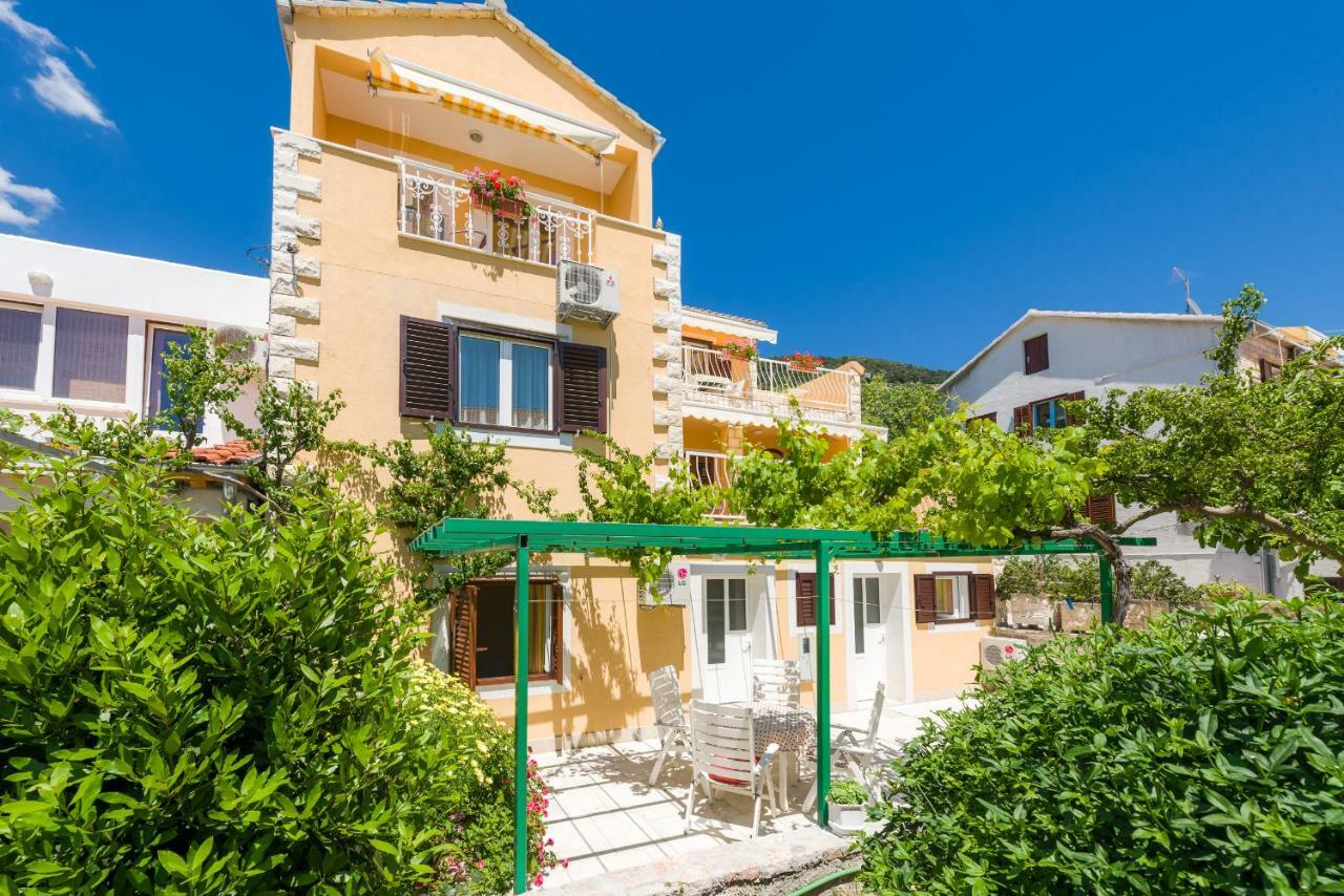 Apartments Nada Bol Luaran gambar