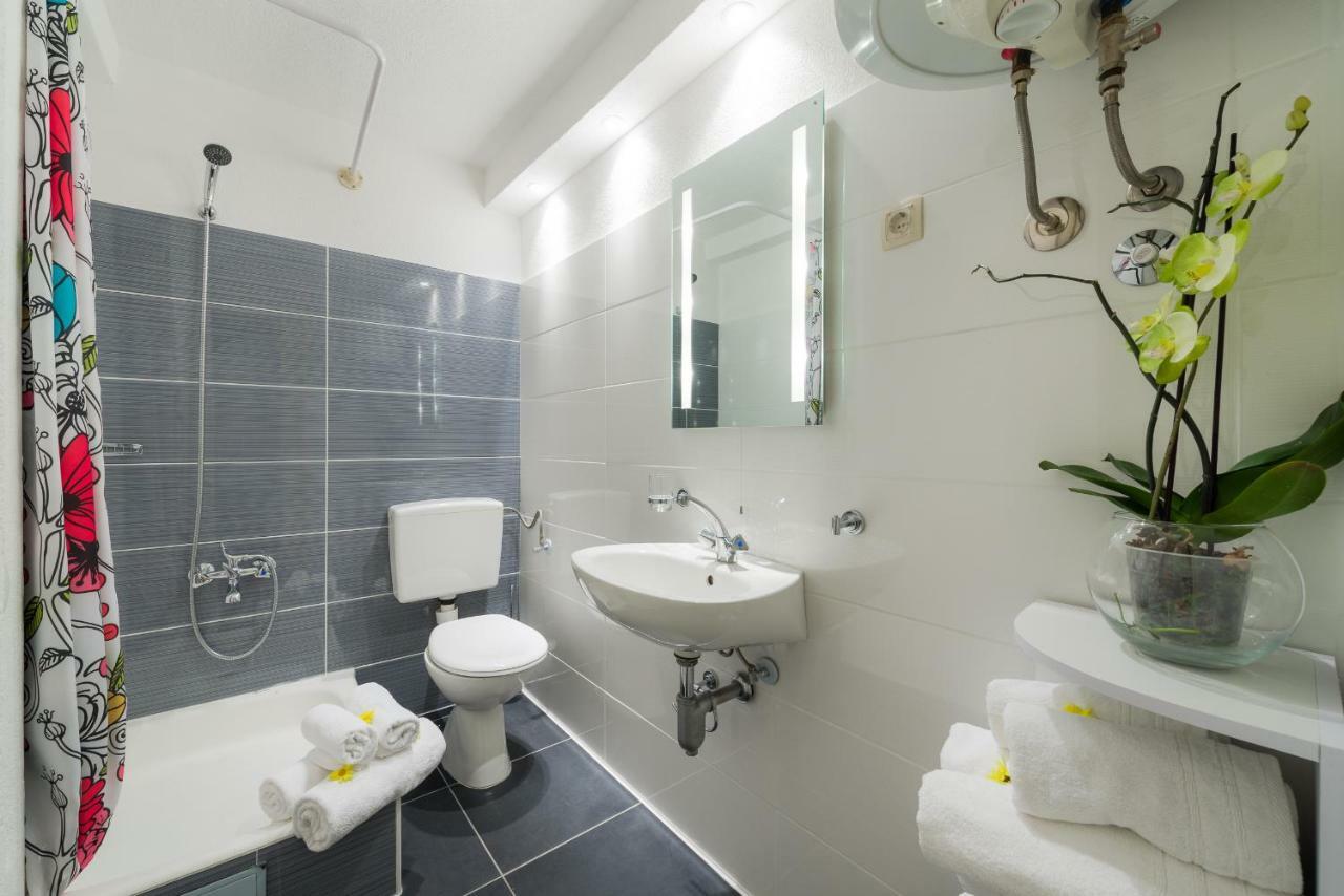 Apartments Nada Bol Luaran gambar